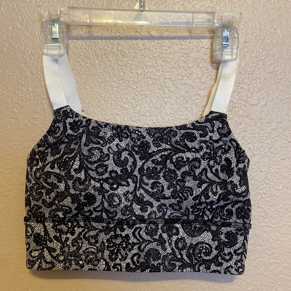 Lululemon both ways sports bra
